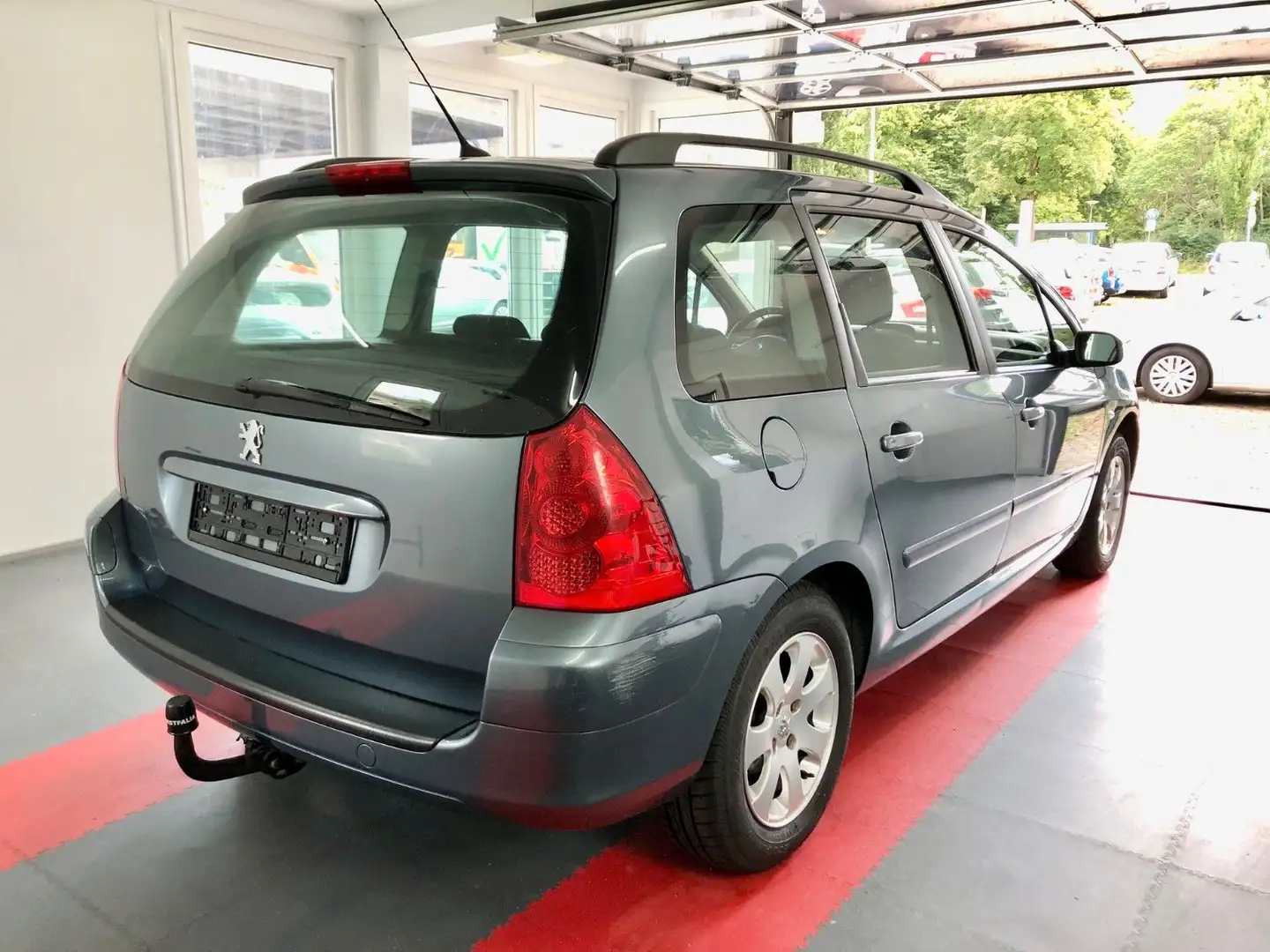 Peugeot 307 Break SW Break Tendance TÜV NEU Серый - 2