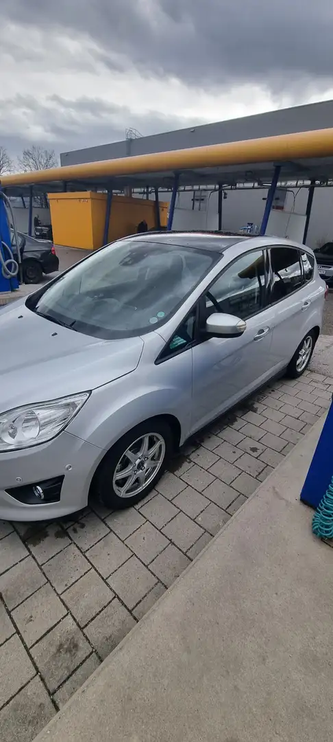 Ford C-Max Sync Edition - 1