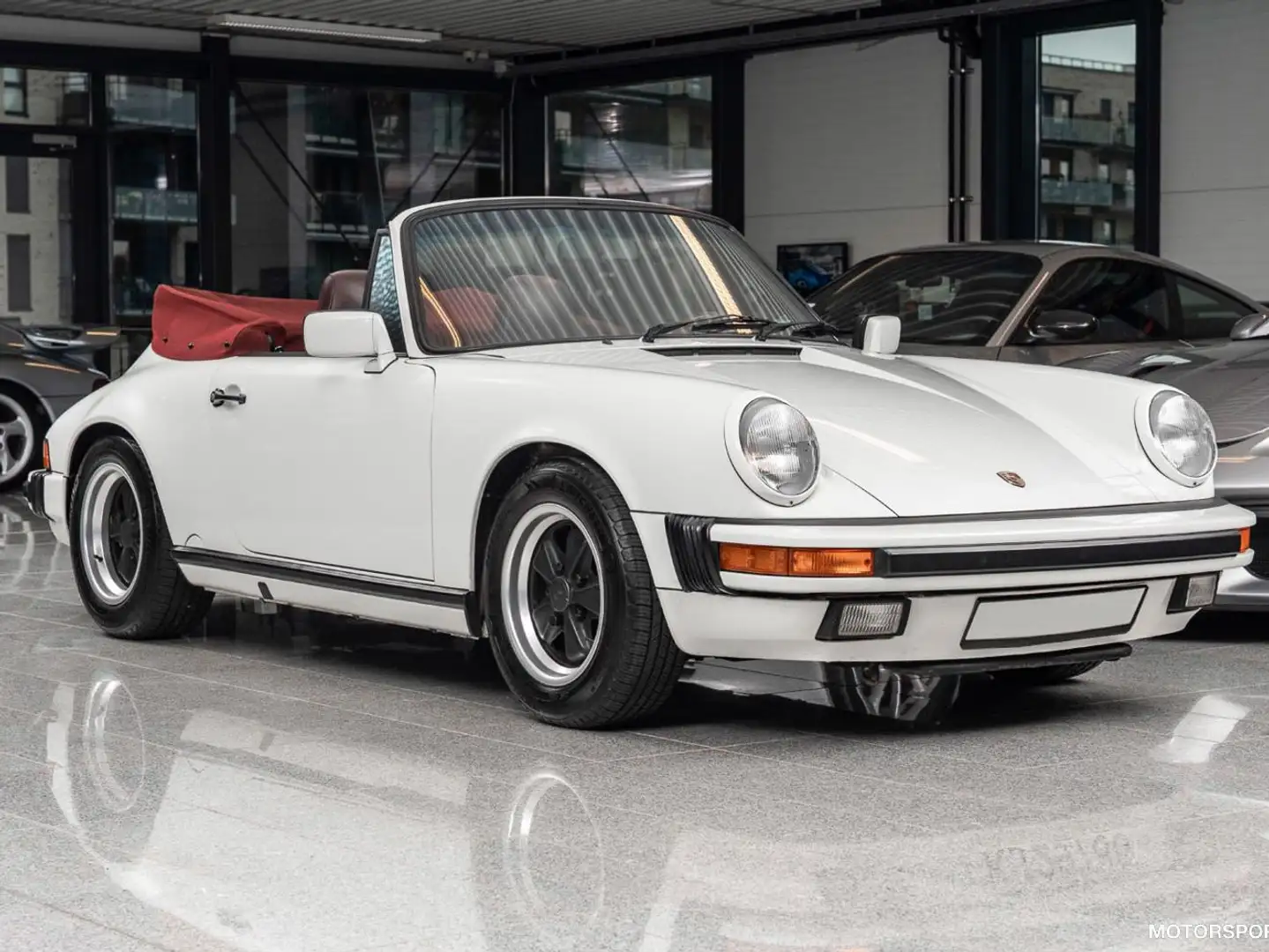 Porsche 911 3,2l Carrera Cabrio Sammlerzustand Bianco - 1