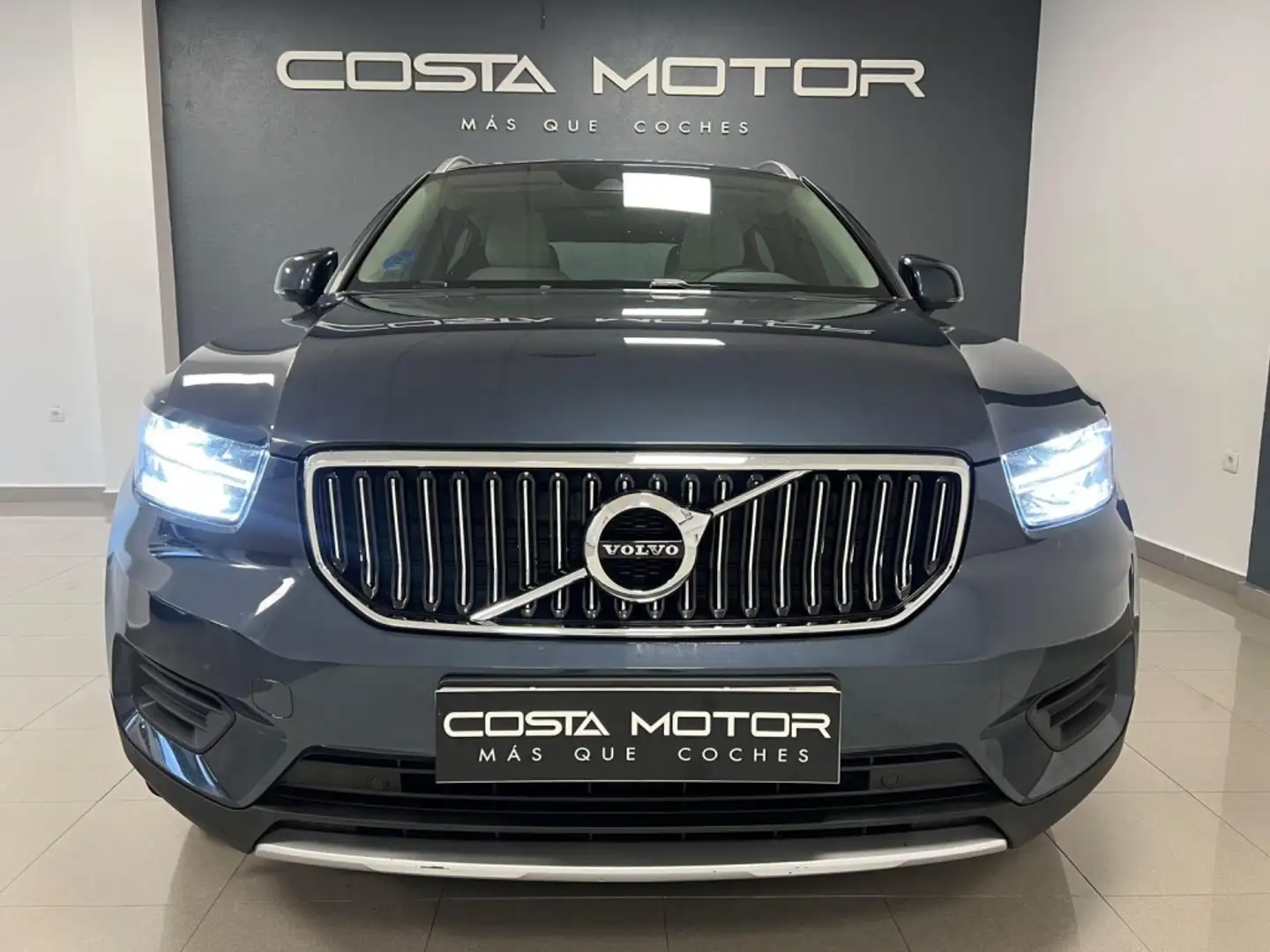 Volvo XC40 T4 Recharge Inscription Expression Aut. Azul - 2