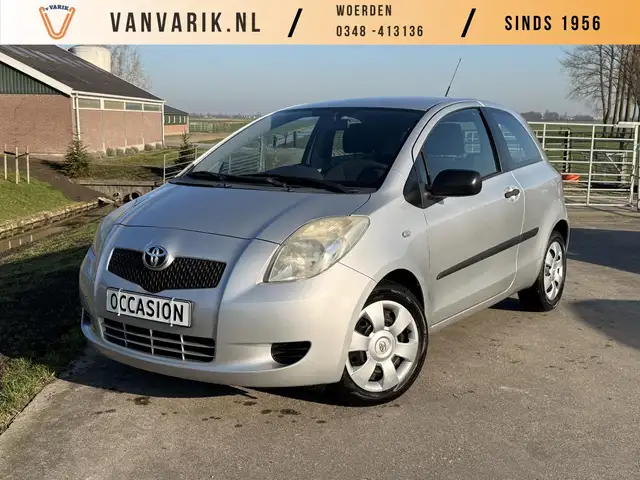 Toyota Yaris 1.3 VVTi Terra AIRCO | ELEKTRISCH PAKKET | DEALER