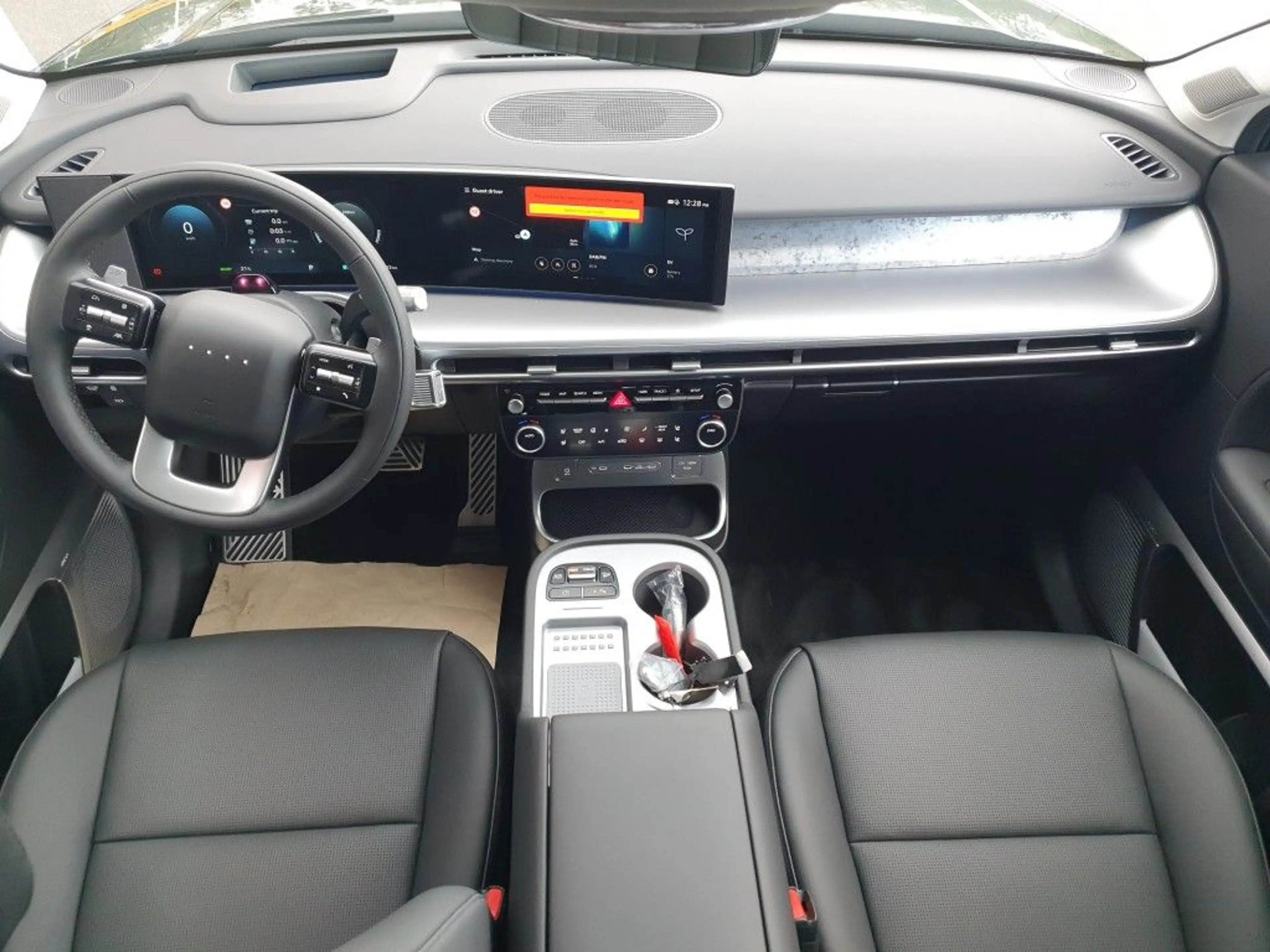 Hyundai IONIQ 9 110 kWh 4WD Uniq — photo 13
