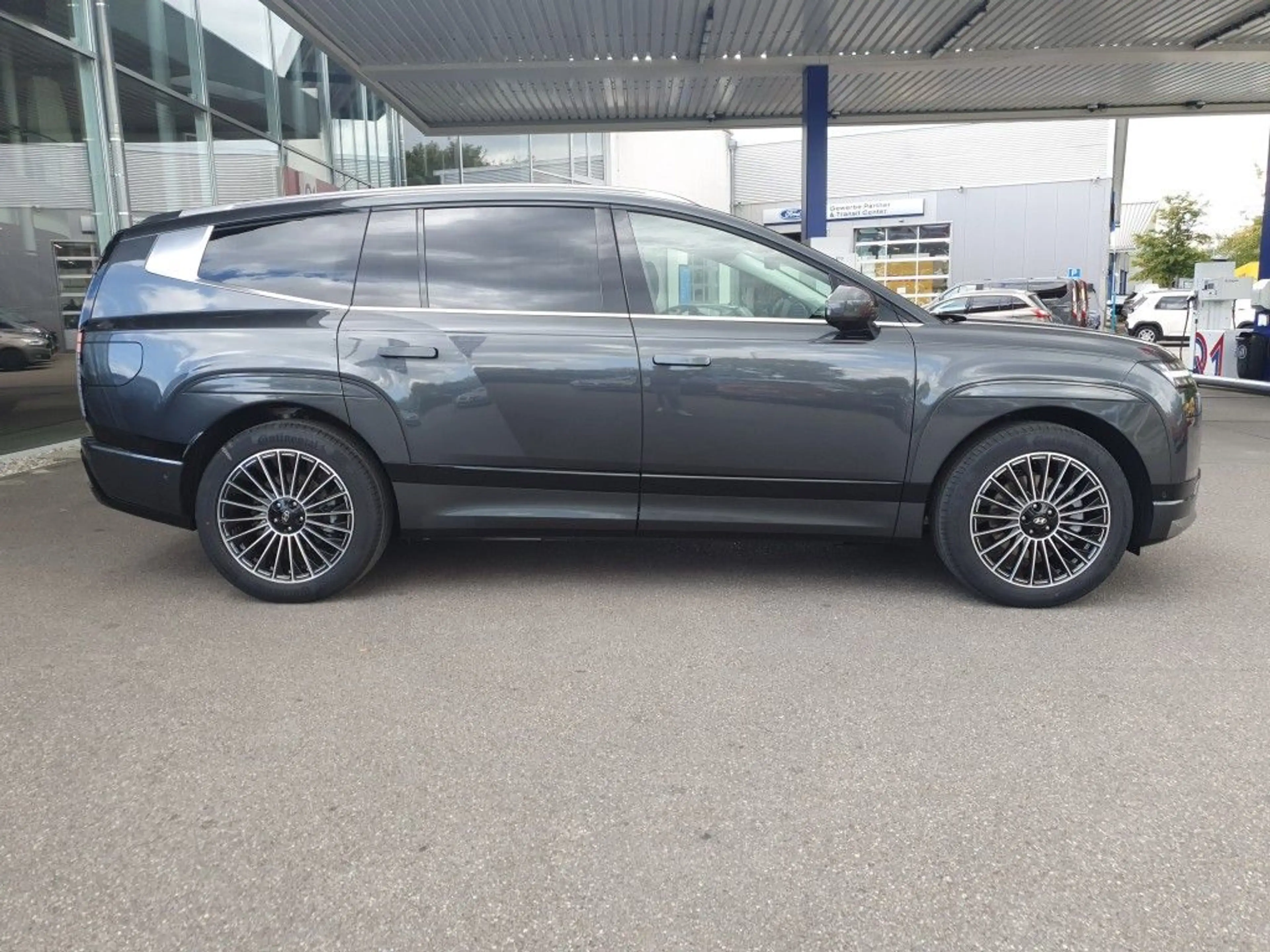 Hyundai IONIQ 9 110 kWh 4WD Uniq — photo 4