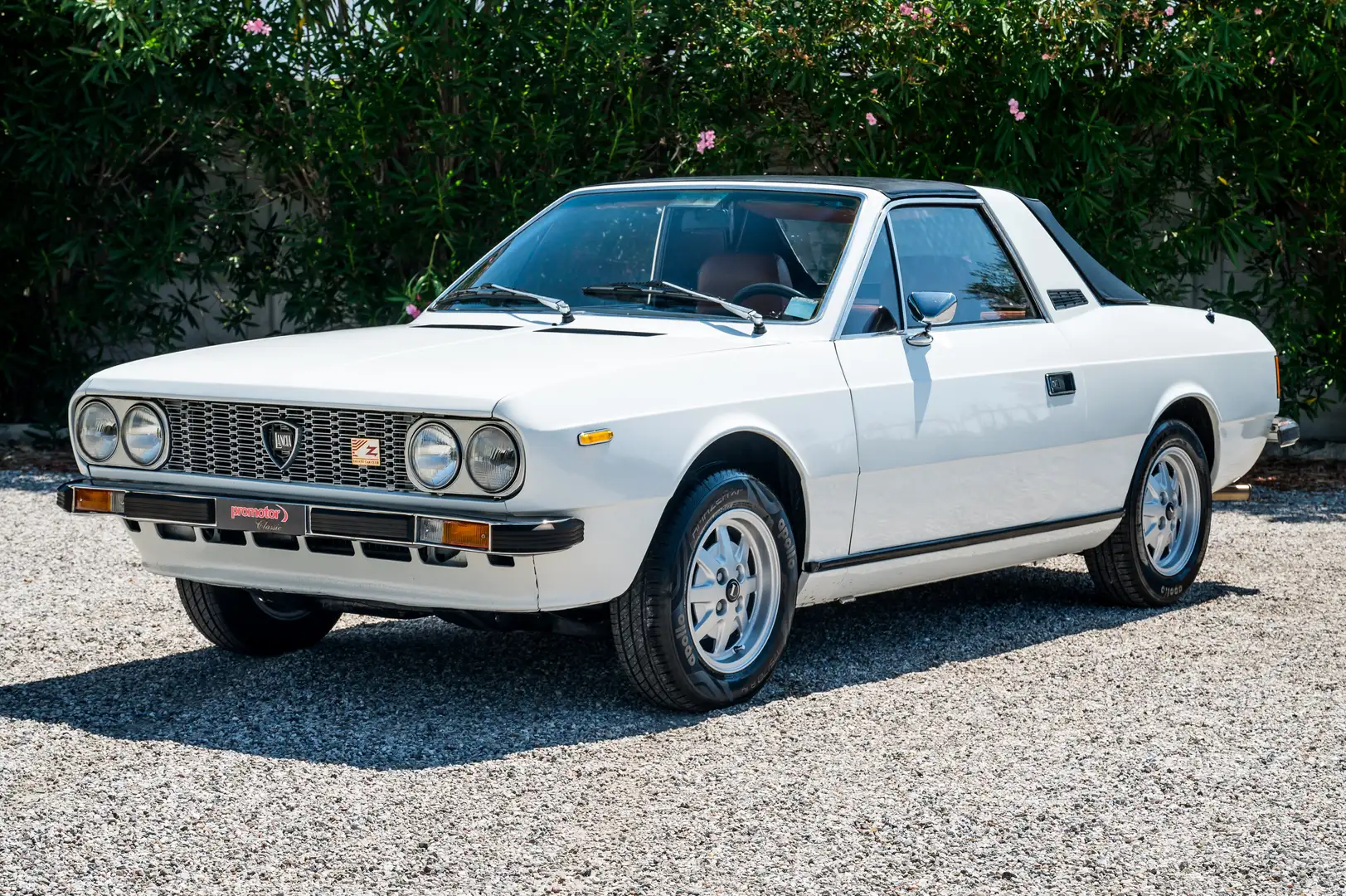 Lancia Beta Spider 1600 Zagato Bianco - 1