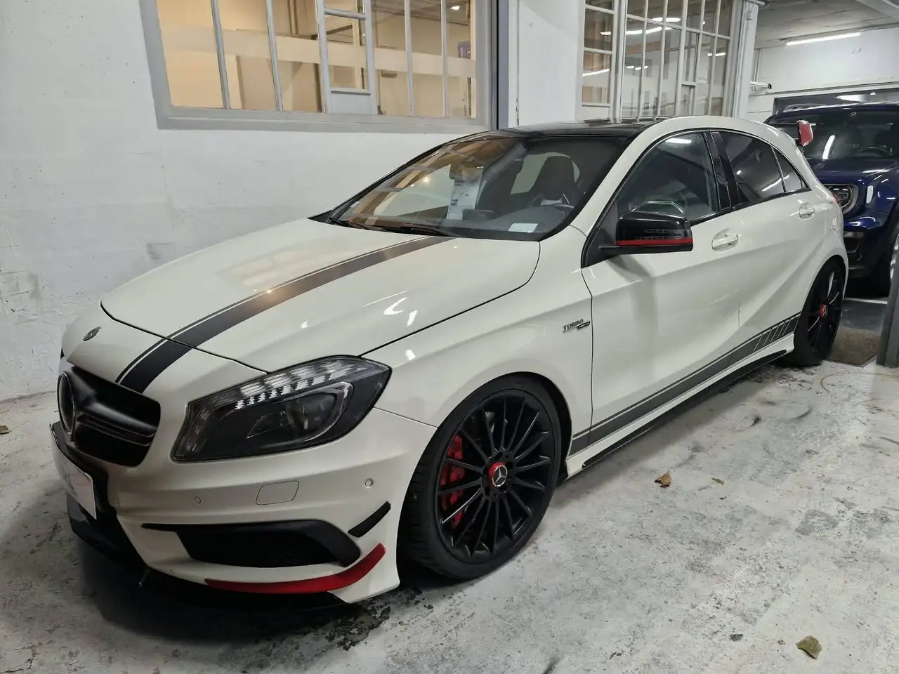 Mercedes-Benz A 45 AMG
