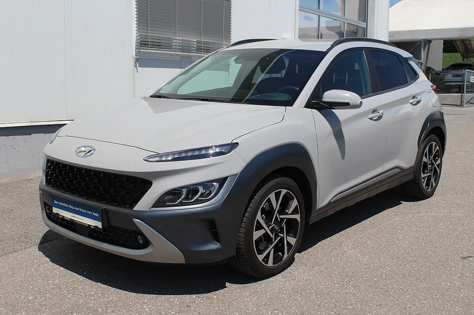 Hyundai KONA Kona 1,6 T-GDi 4WD DCT Aut. LED NSW Kamera Komf... Grau - 1