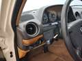 Mercedes-Benz 300 TD wagon Beige - thumbnail 24