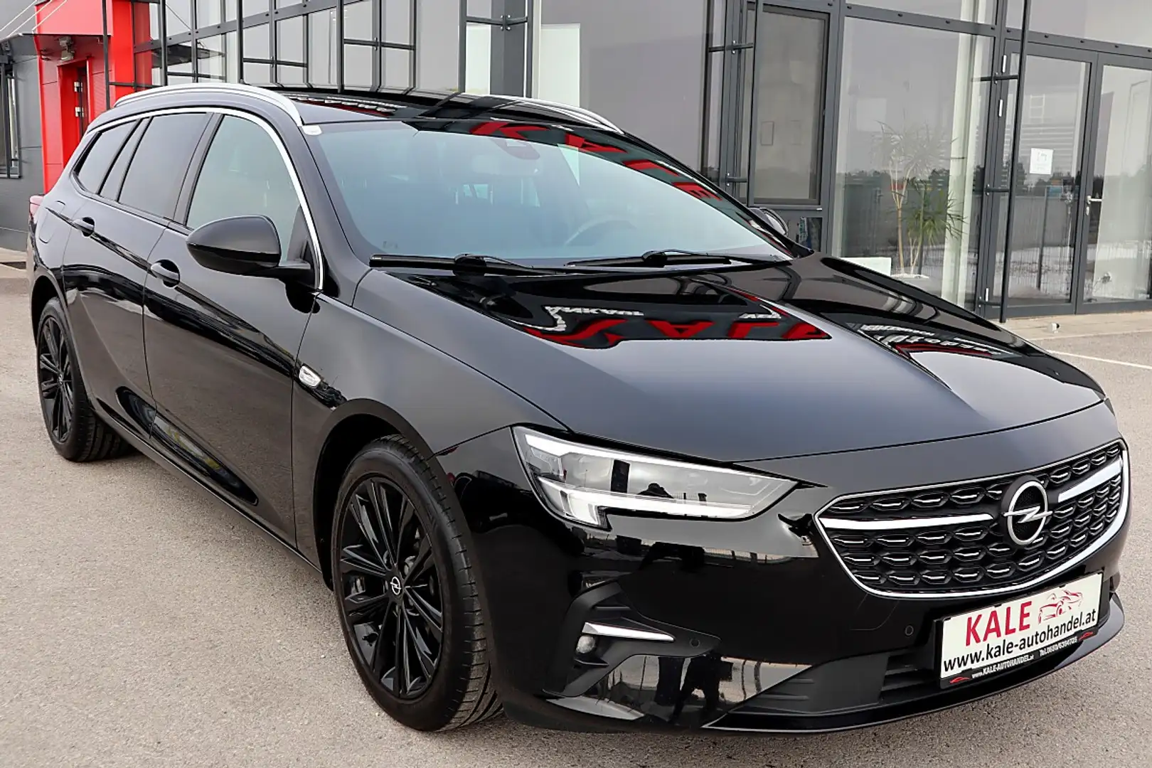 Opel Insignia ST 2,0 CDTI DVH Business Elegance Aut.*1.Besitz* Schwarz - 2