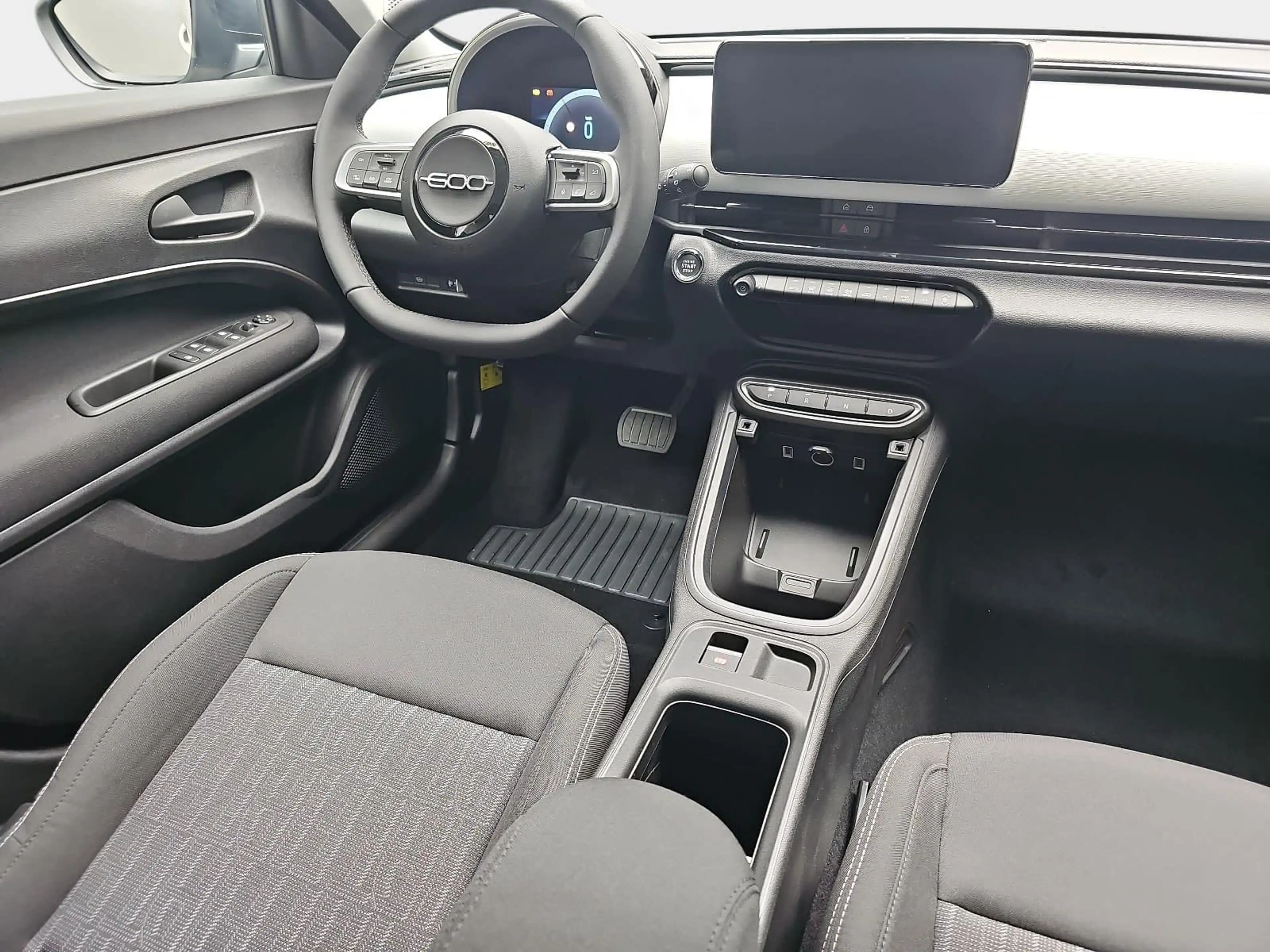 Fiat 600 600 1.2 T3 HYBRID DCT BUSINESS EDITION MJ26 ALLWET — photo 9