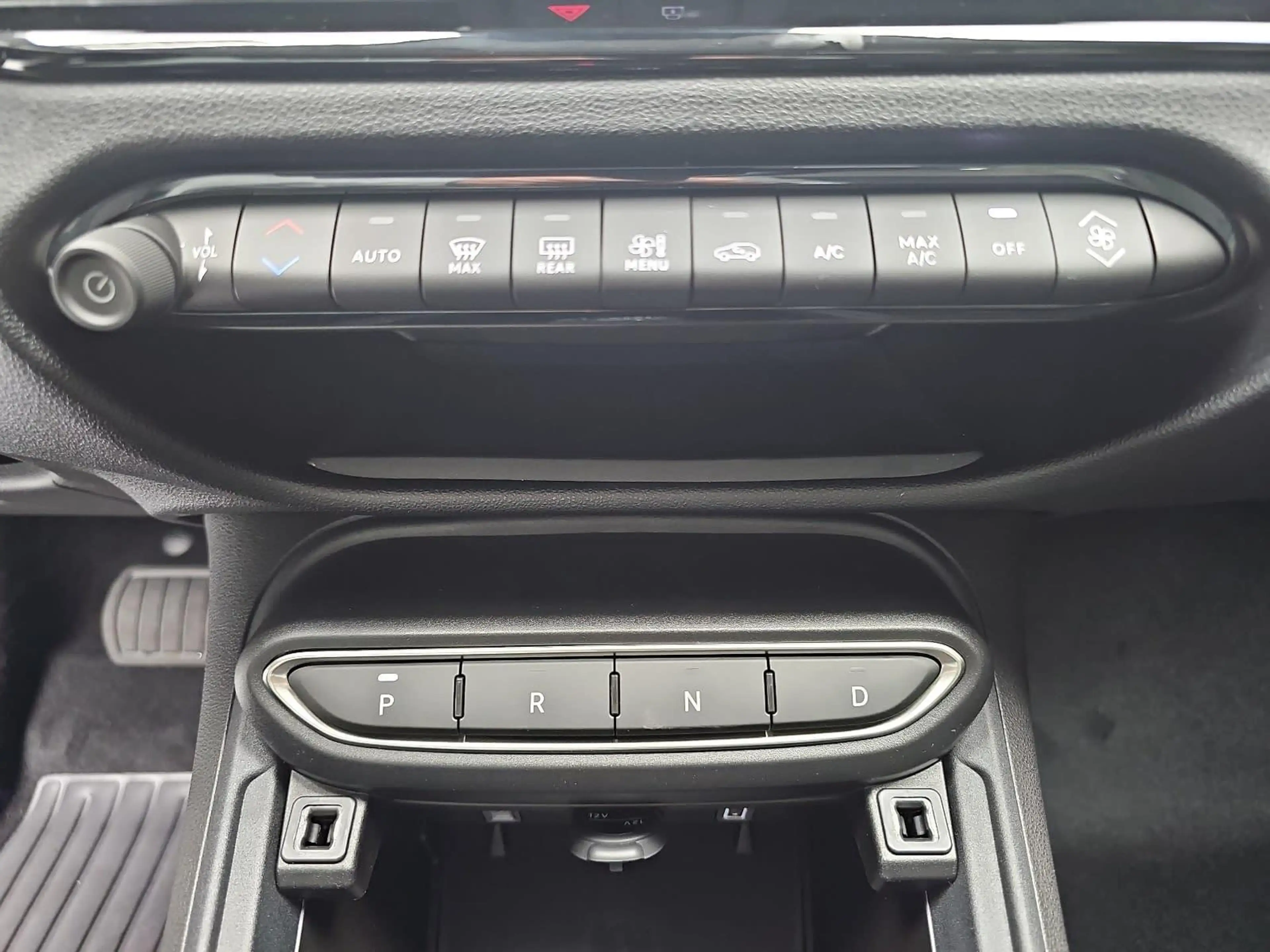 Fiat 600 600 1.2 T3 HYBRID DCT BUSINESS EDITION MJ26 ALLWET — photo 13