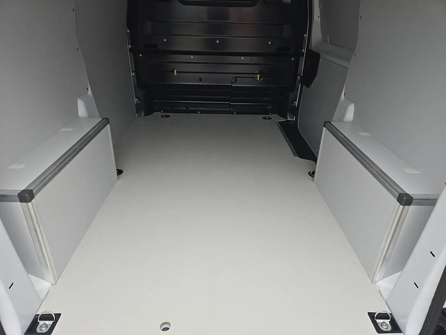 Fiat Scudo Scudo BlueHDi 120 S&S 6-Gang M + Holzboden Weiß - 2