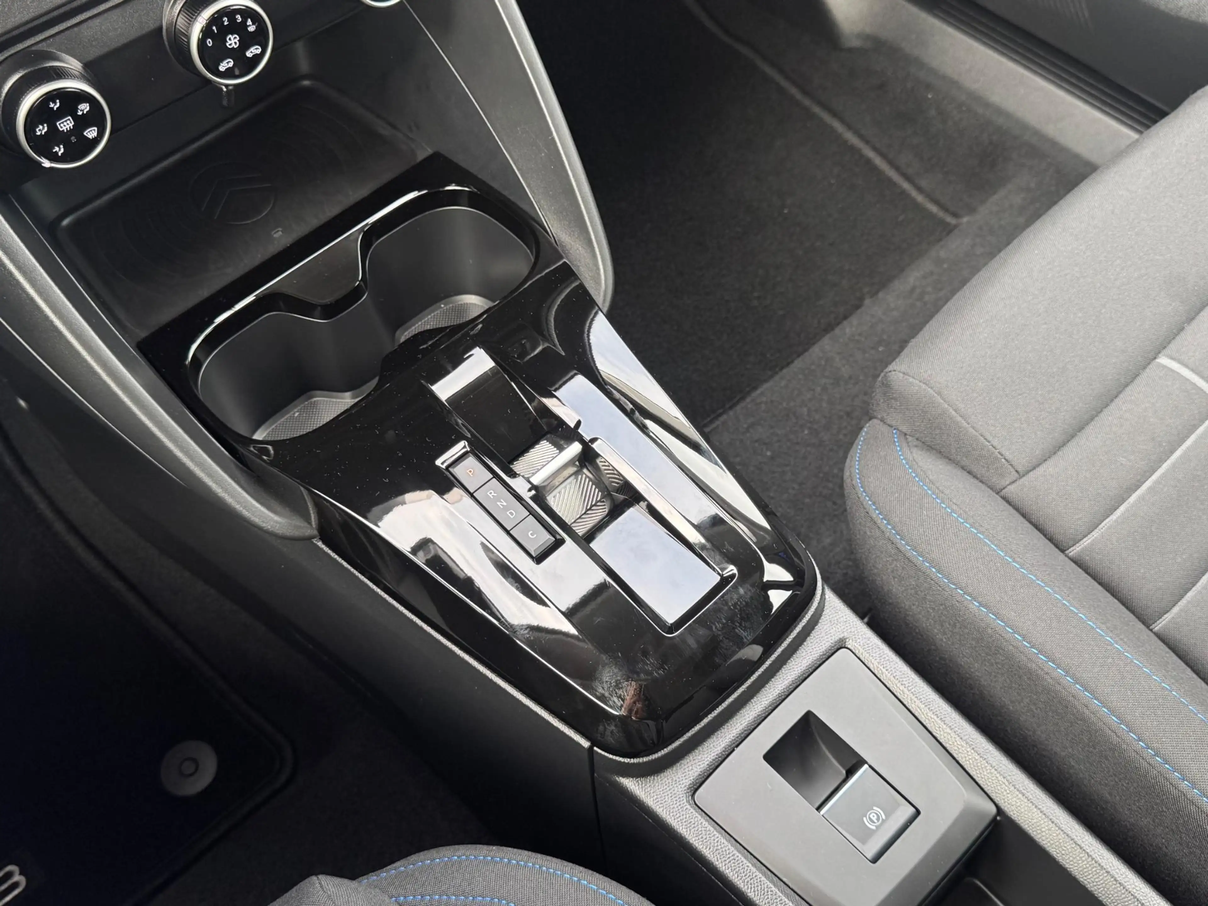 Citroen E-C3 Business 113pk Comfort Range 44 kWh | Accu 96% | N — photo 13