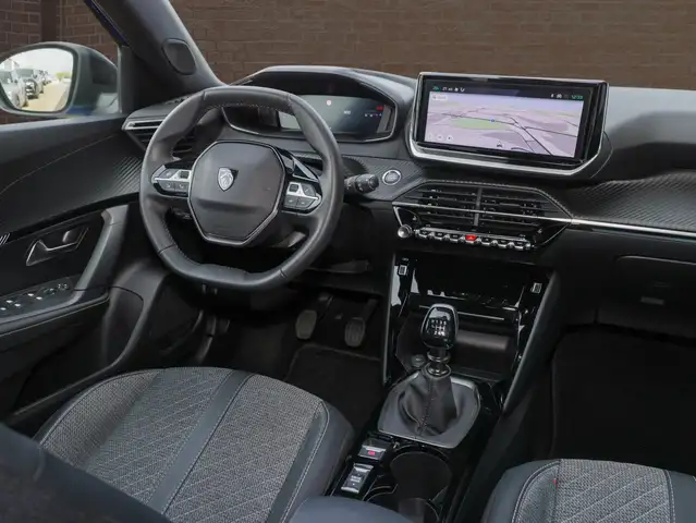Peugeot 2008 view 12