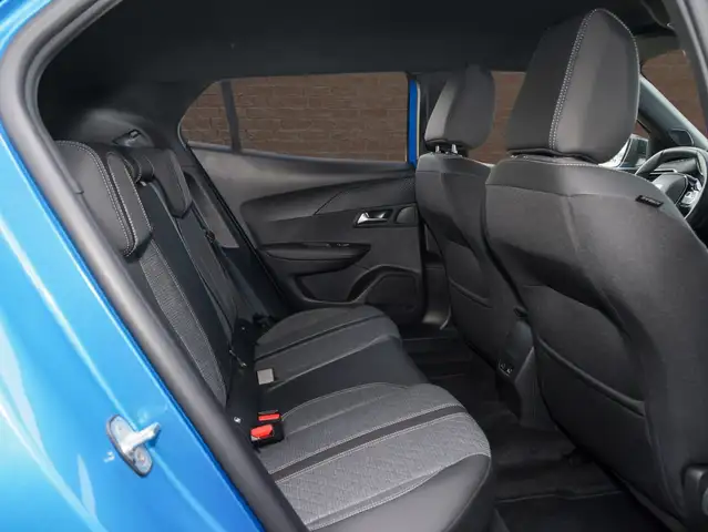 Peugeot 2008 view 10