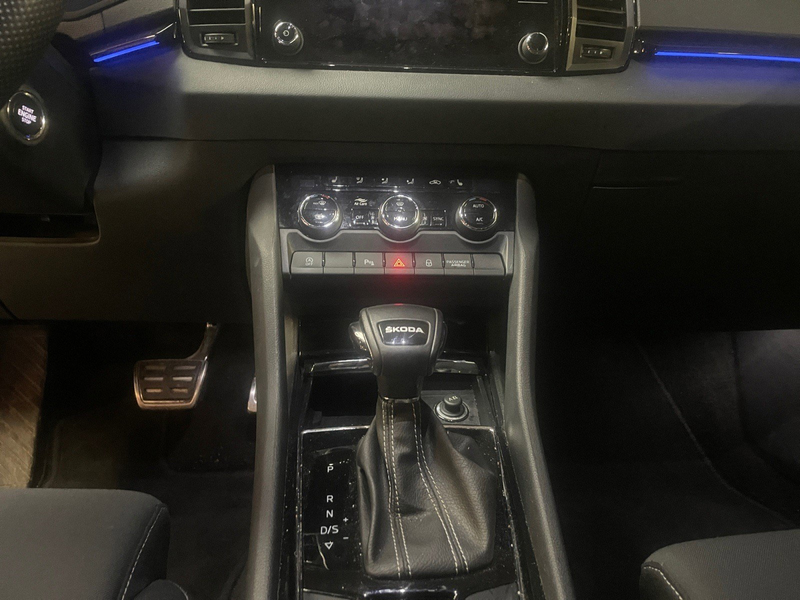 Skoda Karoq Karoq Sportline 1.5 TSI 110kW (150ch) DSG7 — photo 11