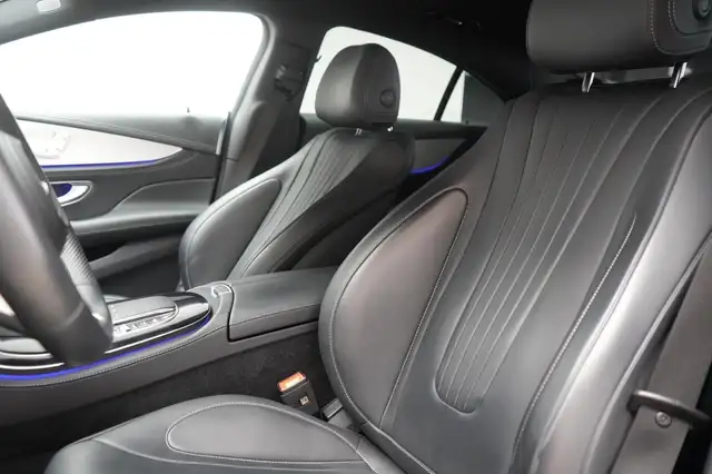 Mercedes-Benz CLS view 11