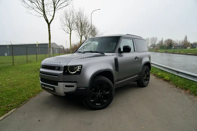 Land Rover Defender D250 SE | 3.0D | OPEN DAK | MATTE PPF | LICHTE VRACHT | BTW
