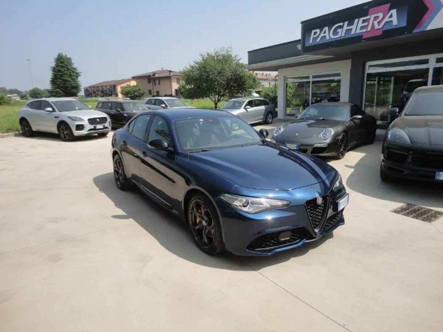Alfa Romeo Giulia Giulia 2.2 Turbodiesel 210 CV AT8 AWD Q4 Veloce Albastru - 1