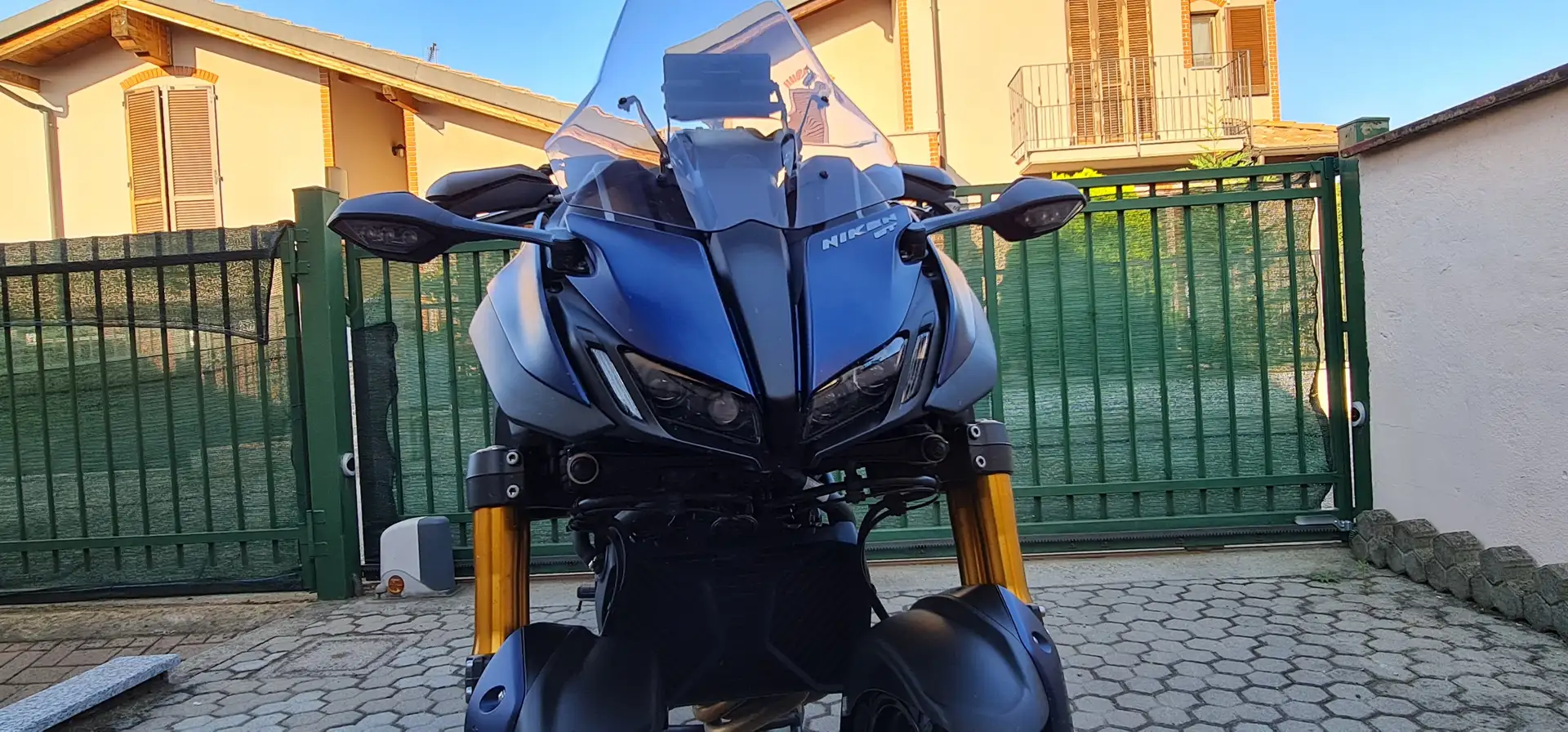 Yamaha Niken - 2