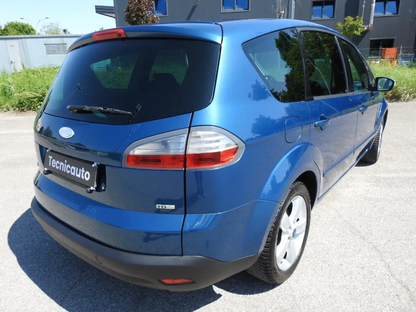 Ford S-Max 2.0 TDCi 140CV TITANIUM Azul - 2
