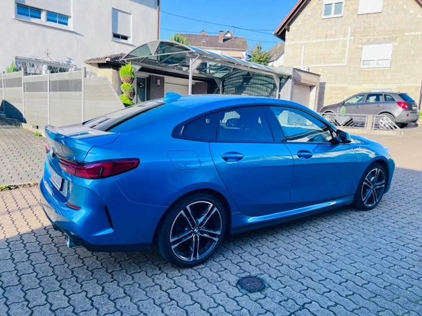 BMW 220 220d Gran Coupe Aut. M Sport Blau - 2