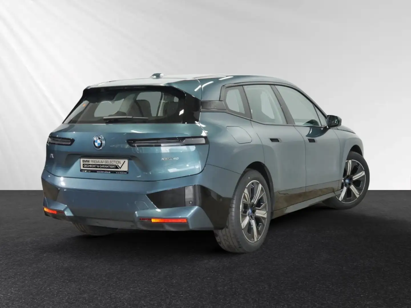 BMW iX xDrive40 Lr. 399,- br. o.Anz. 24Mon/5`Km p.A. Blauw - 2