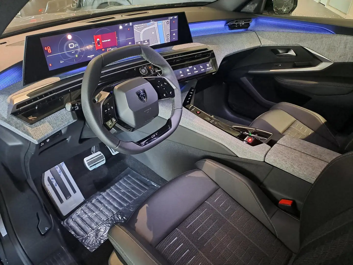 Peugeot 3008 1.2 Hybrid 145 GT DIRECT LEVERBAAR | ACTIEPRIJS | Gris - 2