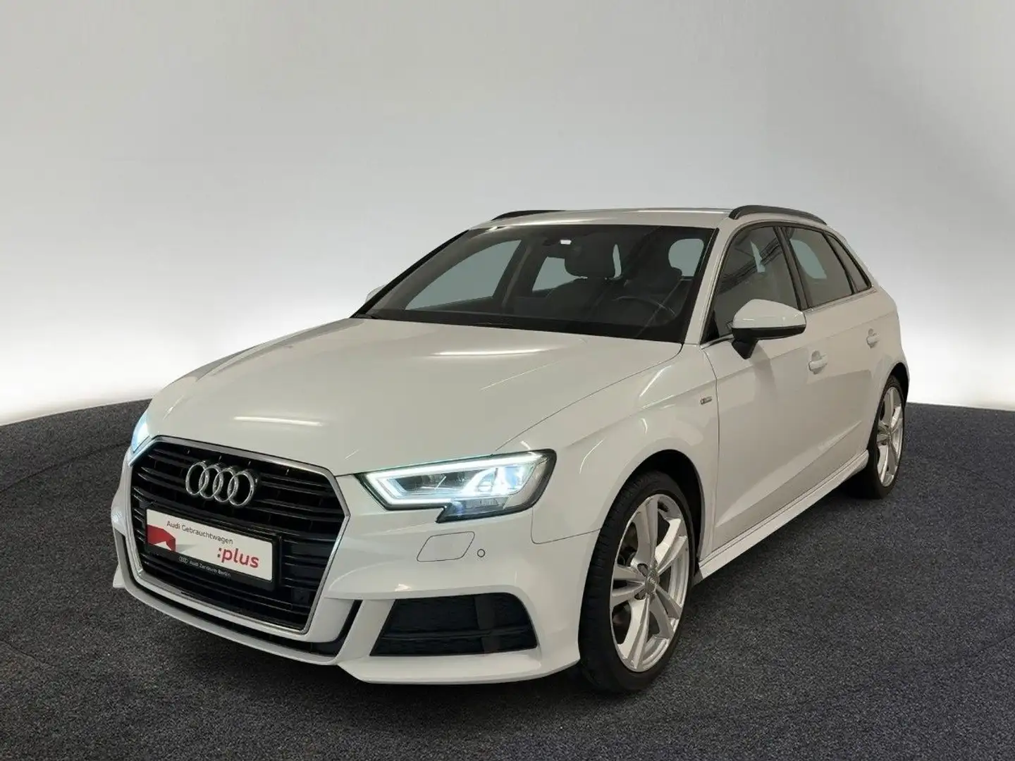 Audi A3 Design 35 TFSI S tr. RFK LED NAVI Weiß - 2