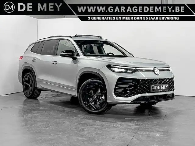 Volkswagen Tayron 1.5 TSI R-Line DSG / Pano / Trekhaak / Carplay / Camera / Keyless