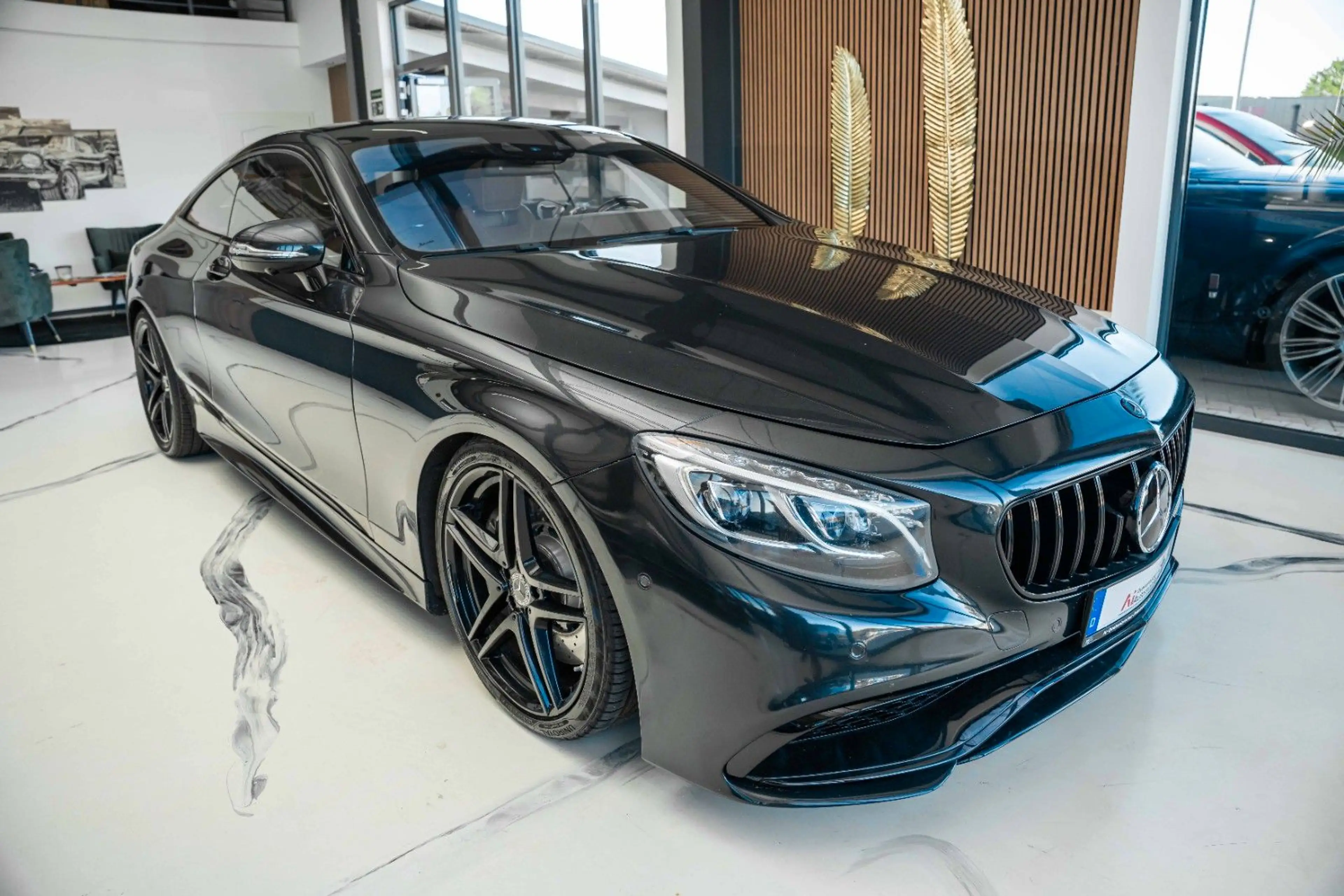 Mercedes-Benz S 63 AMG S Coupe S 63 AMG 4Matic — photo 3