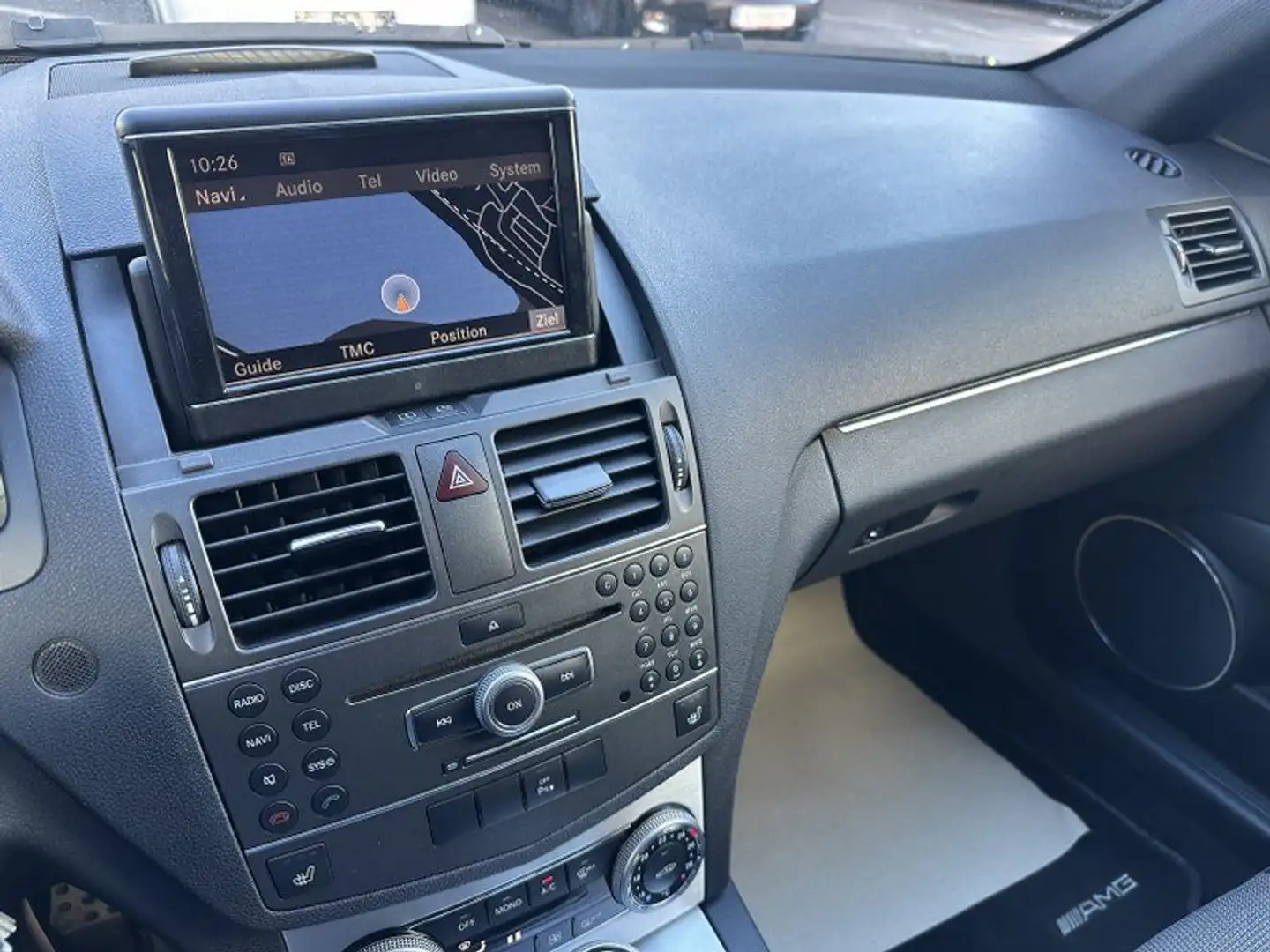 Mercedes-Benz C 250 CDI 4matic Avantgarde AMG line Grau - 2