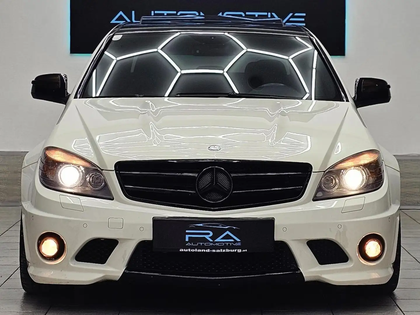 Mercedes-Benz C 63 AMG C 63 AMG Avantgarde Aut. Avantgarde Wit - 2