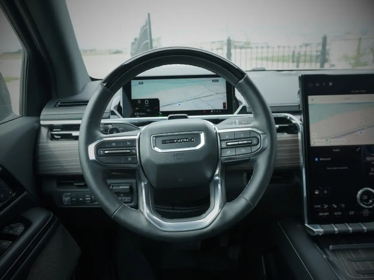 GMC Sierra EV снимка GMC Sierra EV