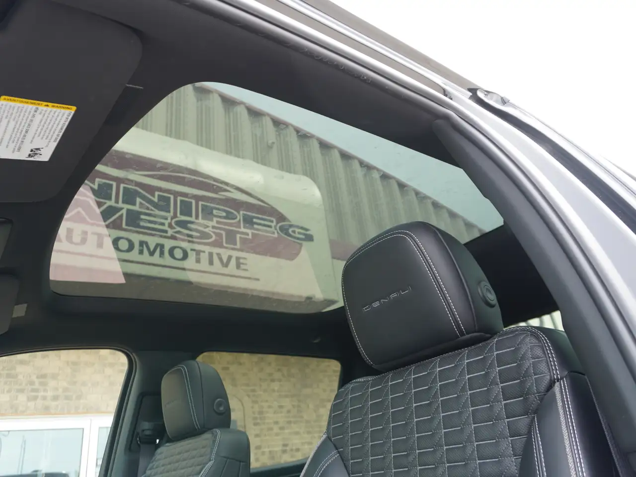 GMC Sierra EV снимка GMC Sierra EV