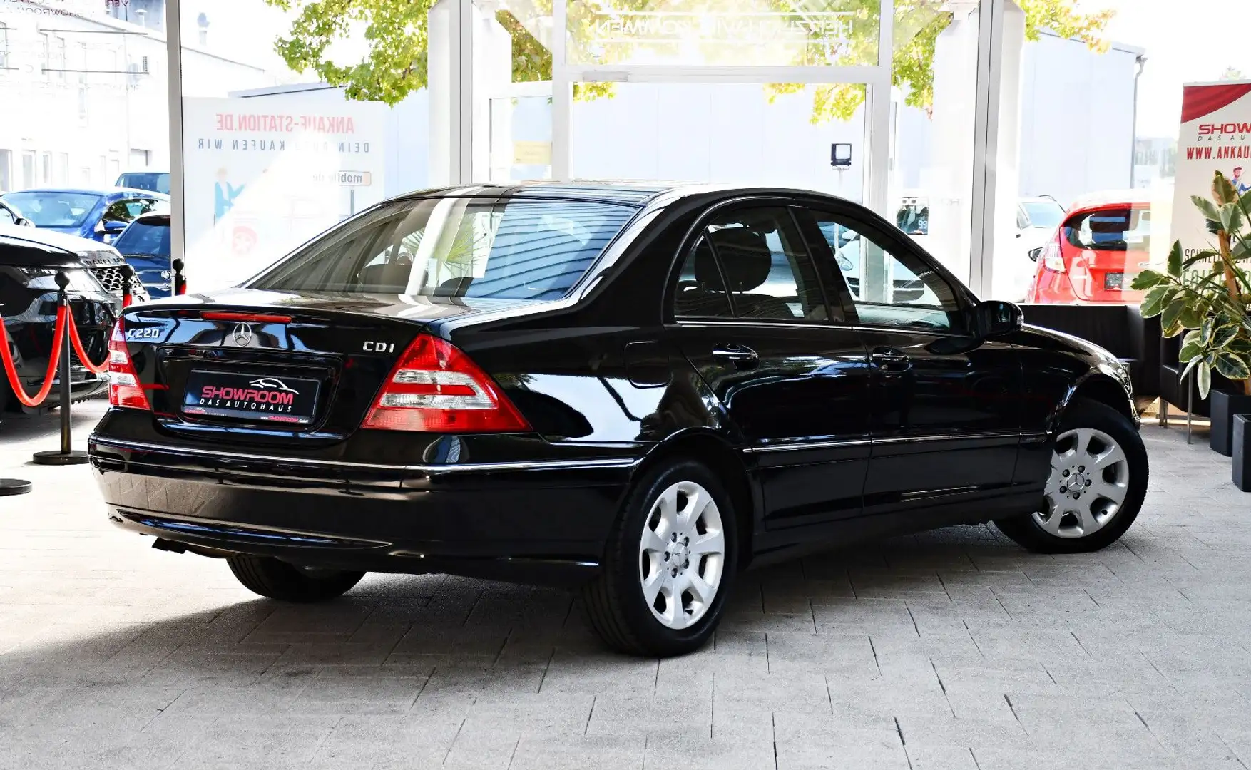 Mercedes-Benz C 220 CDI Mopf Aut. Elegance Schwarz - 2