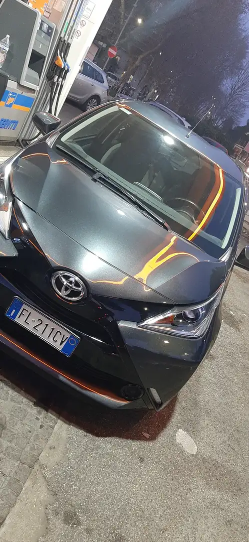 Toyota Aygo 2 serie VVT-I 5 Porte business MMT - 1