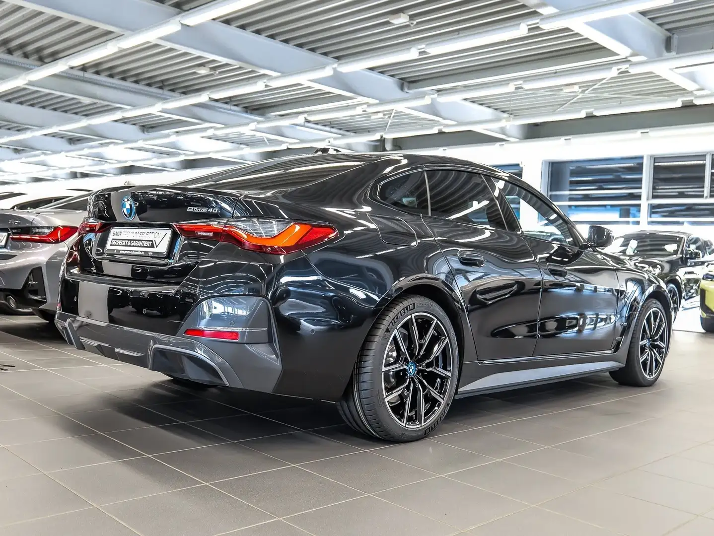 BMW i4 eDrive40 Gran Coupé M Sport NAVI H/K 360 Kamera Schwarz - 2