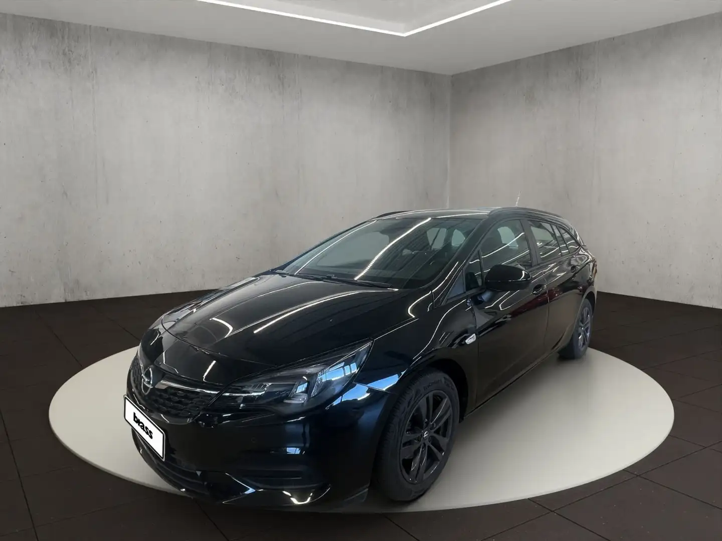 Opel Astra Sports Tourer Edition 1.2 Turbo 96kW S/S Schwarz - 1