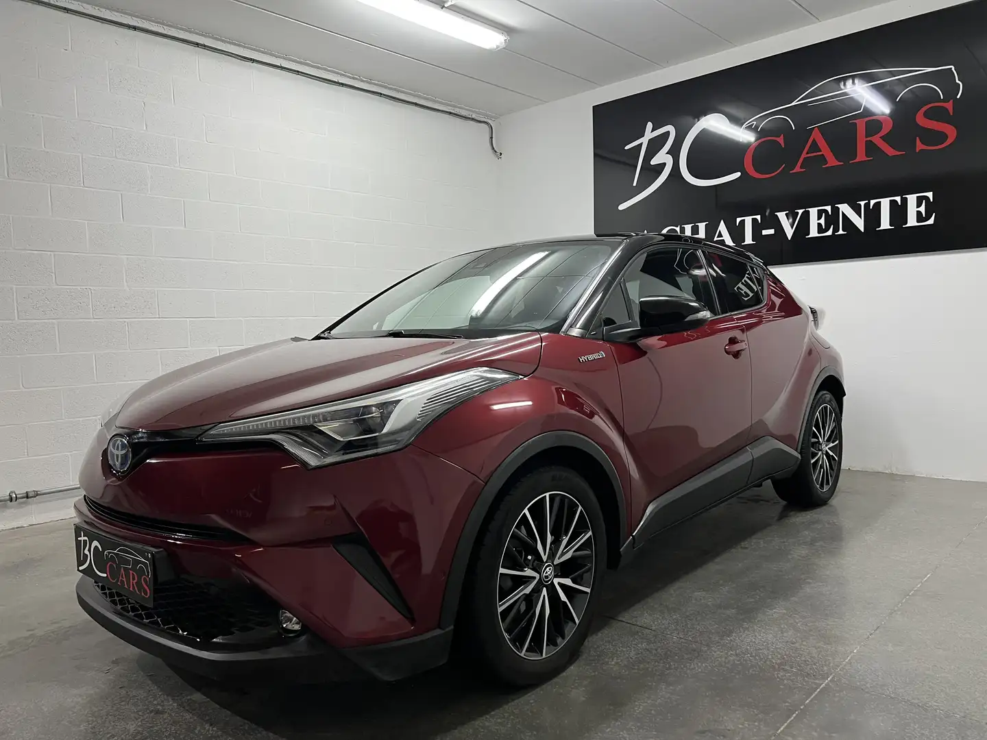 Toyota C-HR Hybrid 1.8i VVT-i*GARANTIE*CUIR*GPS*PHARE LED*CAM* - 1