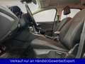Ford Focus Kombi 1.0 EB AAC SHZ Navi PDC Schwarz - thumbnail 9