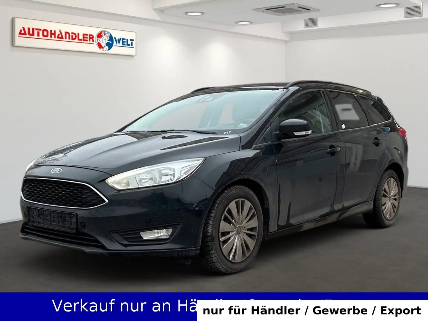 Ford Focus Kombi 1.0 EB AAC SHZ Navi PDC Schwarz - 1