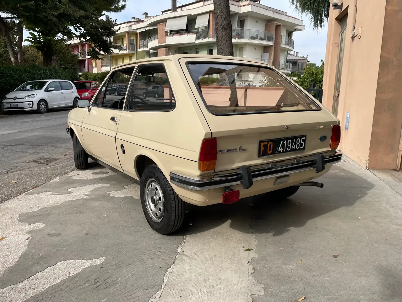 Ford Fiesta 900 L, foto 5