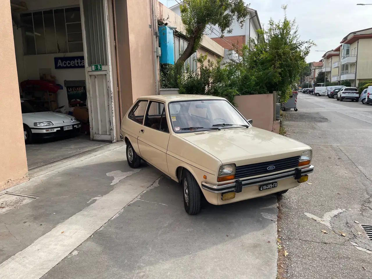 Ford Fiesta 900 L, foto 2