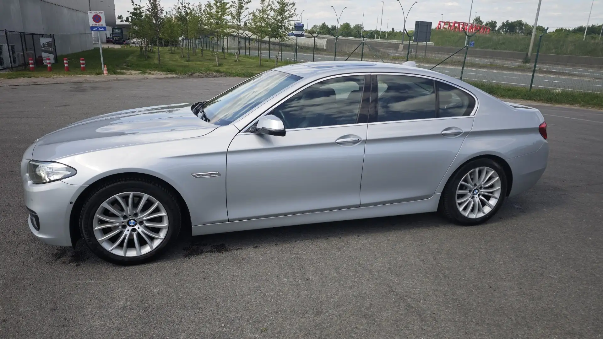 BMW 520 520d DPF Luxe A - 1