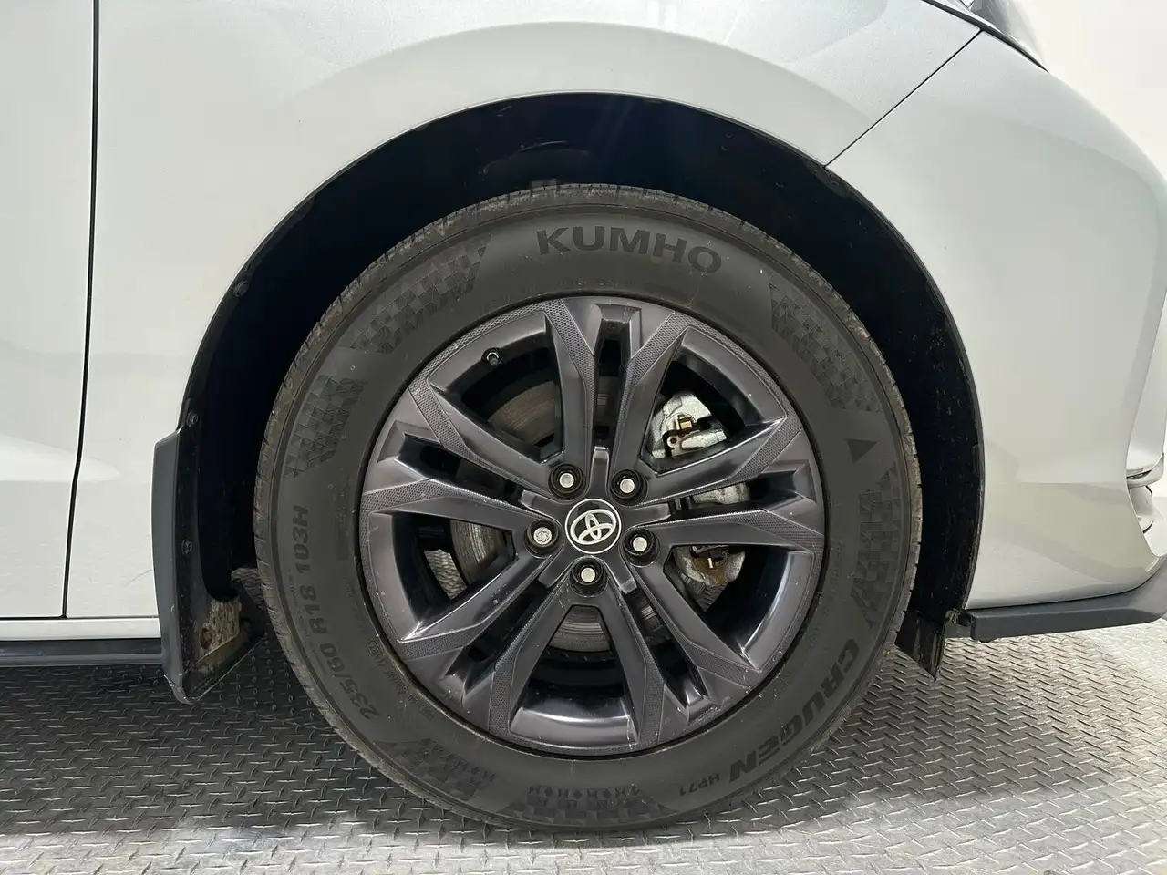 Toyota Sienna снимка Toyota Sienna