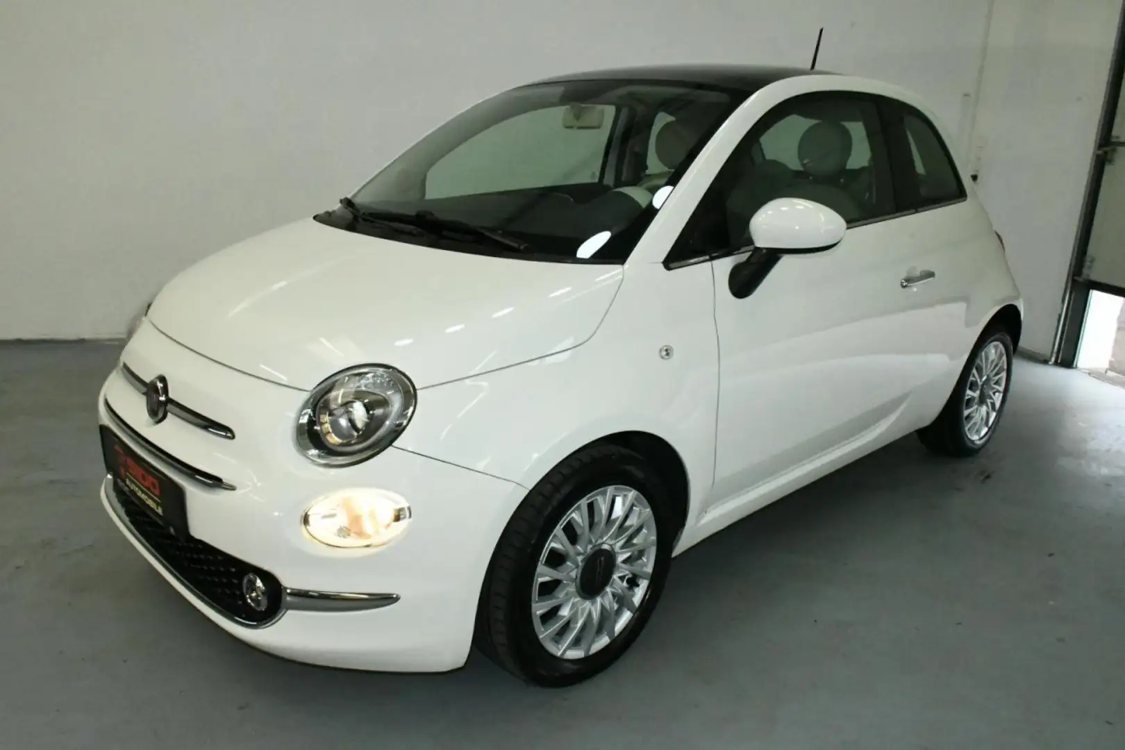 Fiat 500 Lounge Aut. LED*KLIMA*PANO Klima Panoramadach Weiß - 2