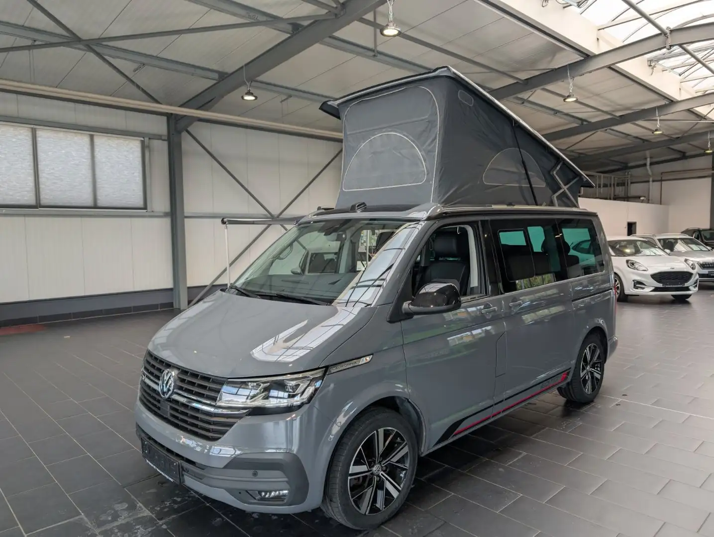 Volkswagen T6 California California T6.1 DSG 4MOTION Beach Camper Edition Gri - 2
