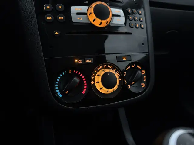 Opel Corsa view 22