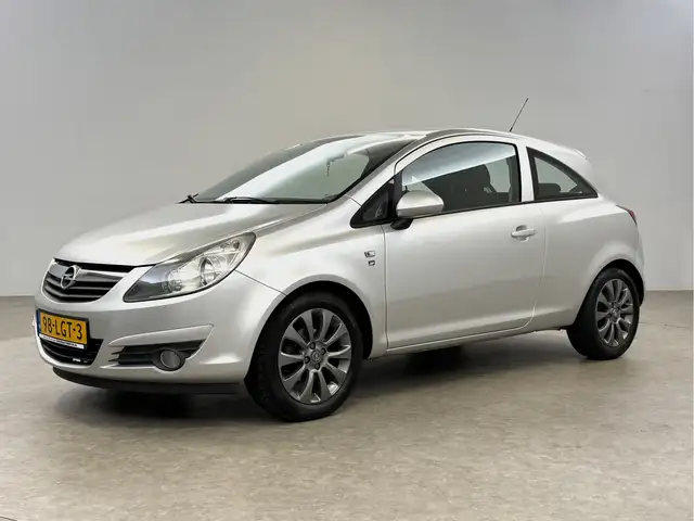 Opel Corsa view 6