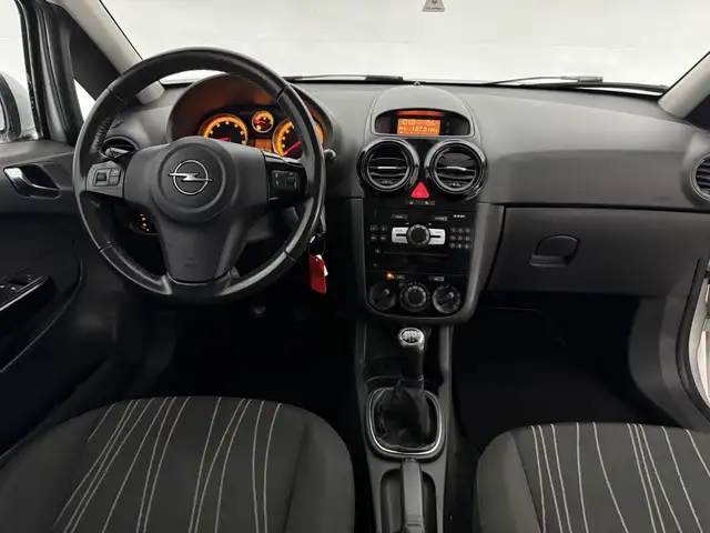 Opel Corsa view 2